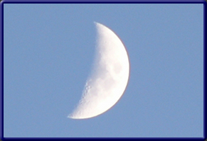 Moon2.jpg